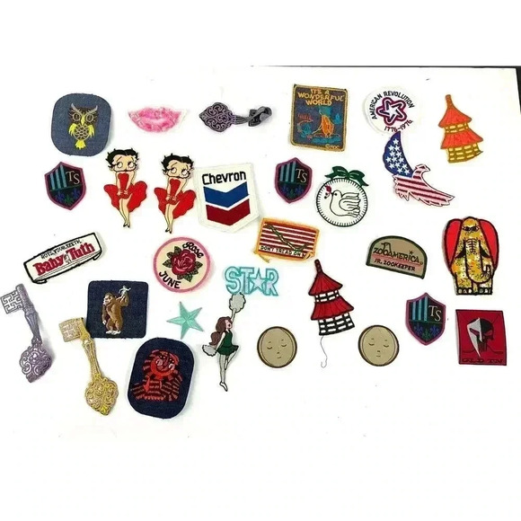 30 PC Assorted Sewing Applique Patches Iron on Sew On NEW Mixed Vintage - Picture 1 of 11